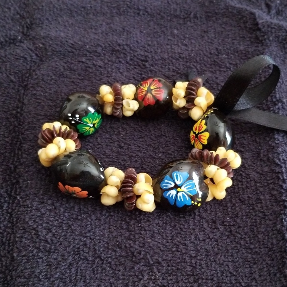 Hawaiian bracelet
